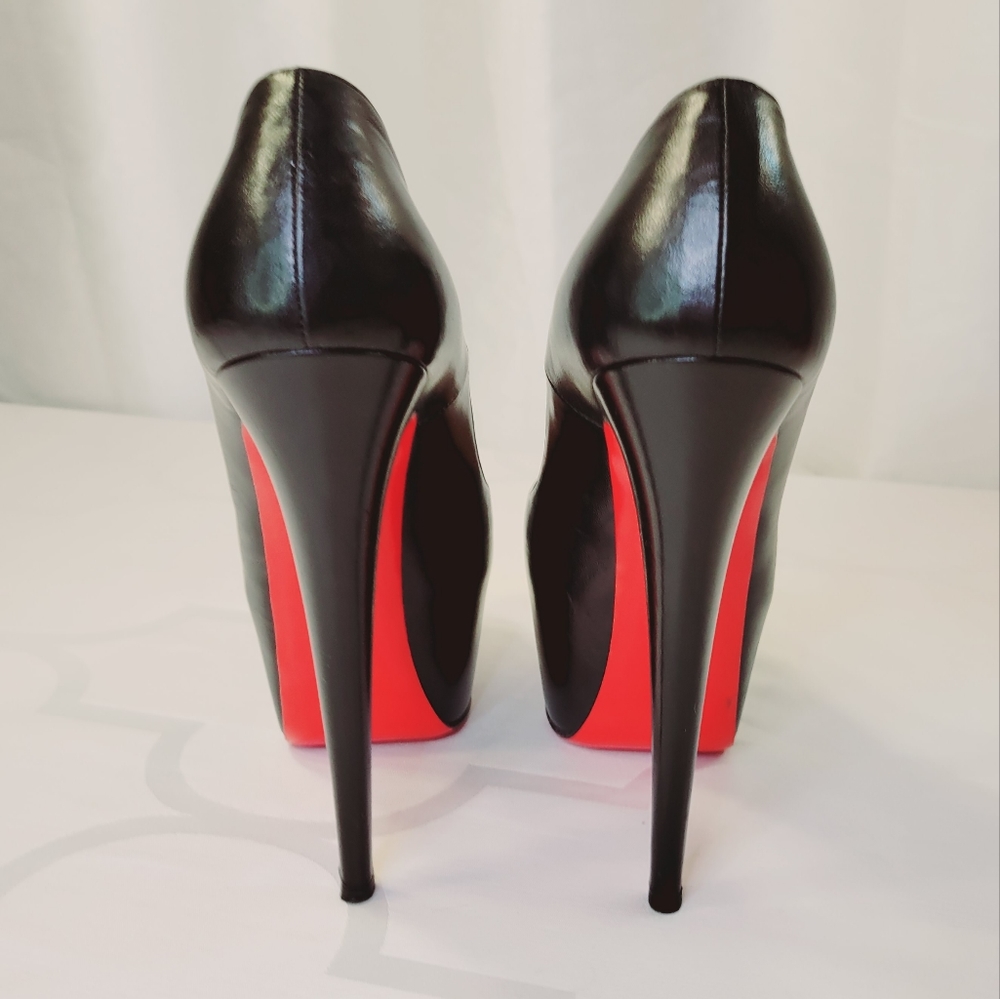 Christian Louboutin Black Leather Platform Pumps - Picture 4 of 16